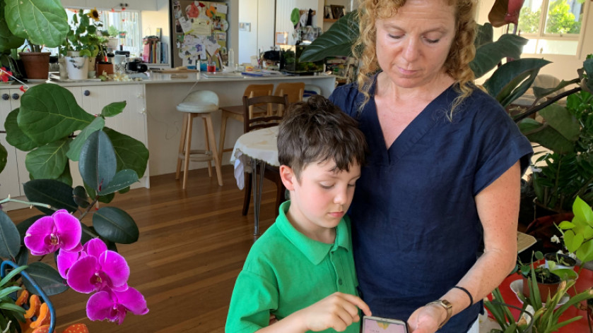 sonnenCommunity enjoying their cleaner energy future