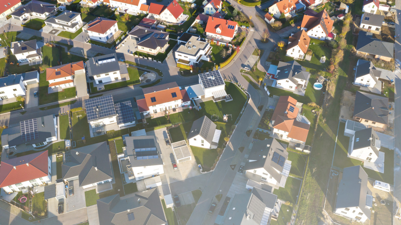 Birdseye view of houses